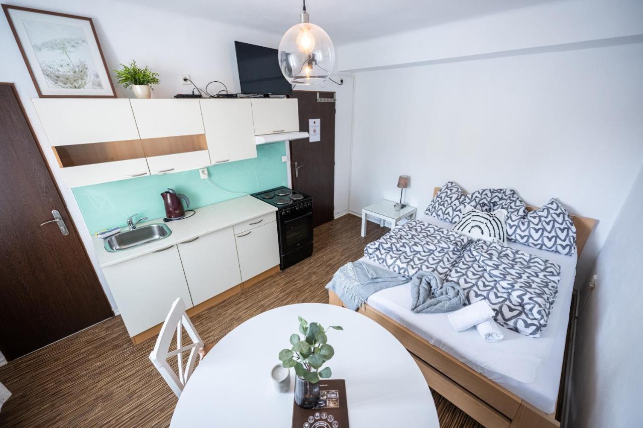Apartmany Lanna Ceske Budejovice Exterior foto